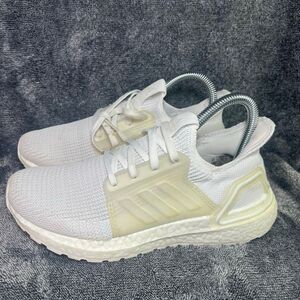 Adidas Ultraboost White Running Shoes Women’s US 4.5 Boost Continental